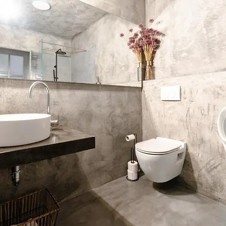 Βίλα Aria Near Porec For 12 People - Pet Friendly With Wellness & Sea View *